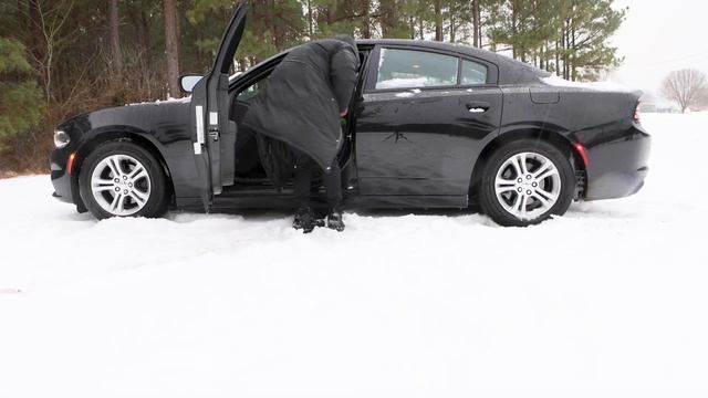 Snow Day Vlog : Drone Shots / I Got Stuck in the Snow смотреть онлайн