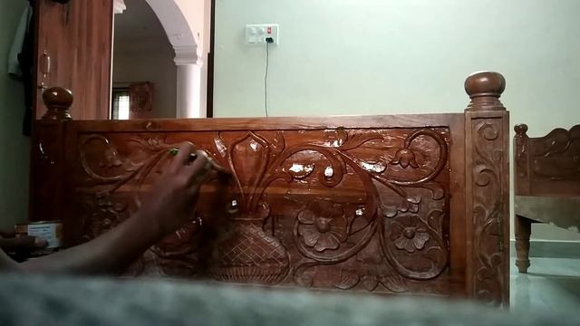 Wood Polish for old Cots and Sofas at home | Wood Polish at home | Wood Working смотреть онлайн