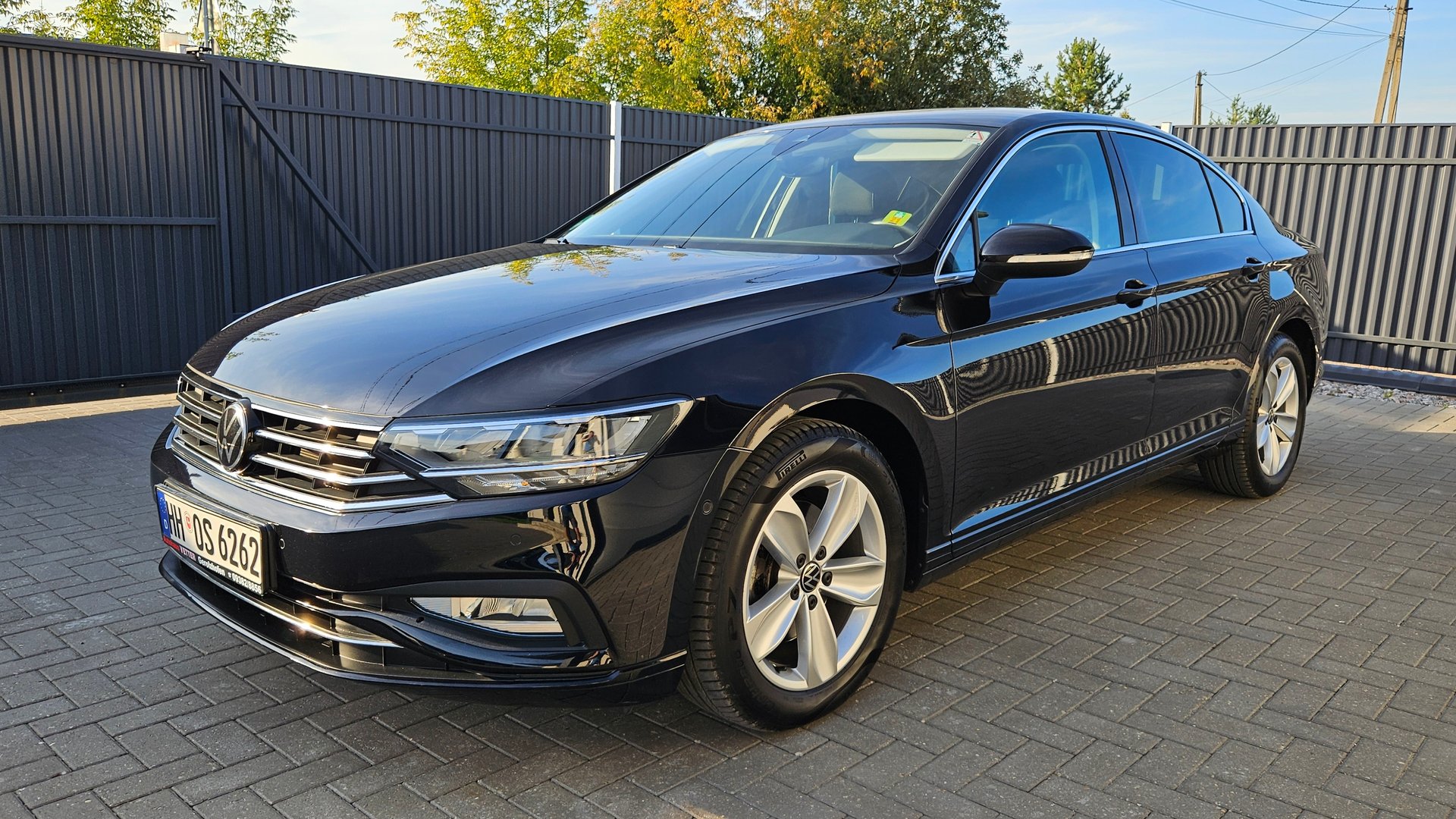 Volkswagen Passat 2021! DSG DQ200! 1.5 TSI бензин 150 л.с.! Webasto, камера, подогревы, массаж и т.д смотреть онлайн