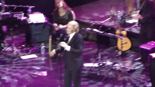 engelbert humperdinck LOVE IS IN THE AIR - Хампердинк в Москве смотреть онлайн