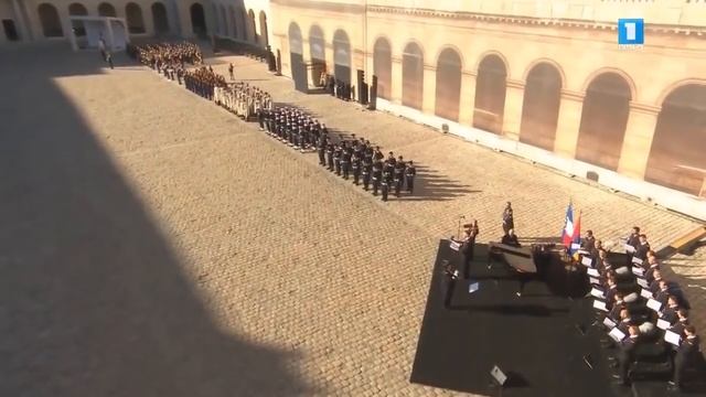 Прощание с Шарль Азнавуром в Париже