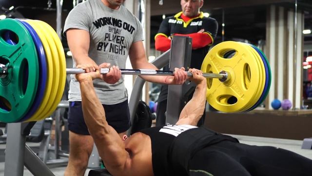 MAXсимальный FITнес от Андрея Кабычкина смотреть онлайн