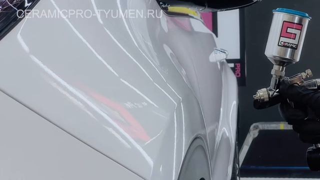 Kia Sportage подготовка и нанесение 2 слоев защиты Ceramic Pro 9H , оклейка фар. смотреть онлайн