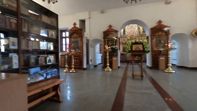 храм Святой Троицы в Конькове смотреть онлайн