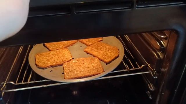 Готовим Борщ в Германии. Борщ, сало и чеснок - приятного аппетита. смотреть онлайн