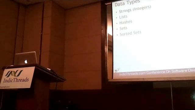 Redis -- Memory is the new Disk смотреть онлайн