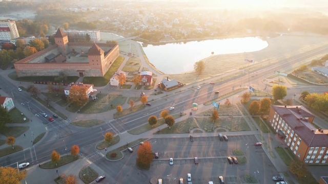 Лидский замок на рассвете. Беларусь смотреть онлайн