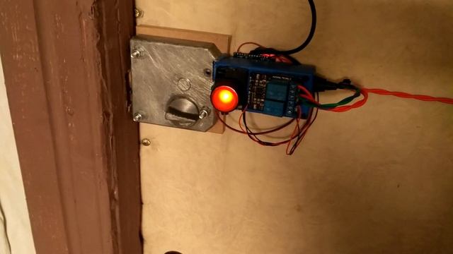 Самодельный замок на ардуино на iButton ключах смотреть онлайн
