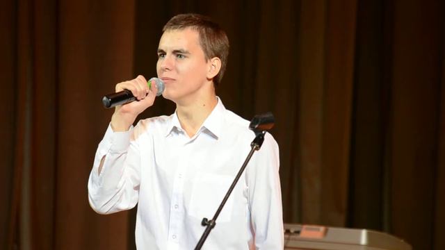 Владимир Грешнов-В осеннем парке смотреть онлайн