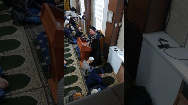 Имам в мечети г Хабаровск. смотреть онлайн