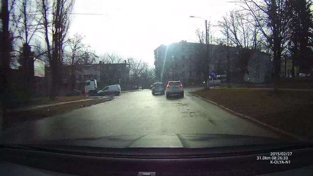 Пешеход и Фура разминулись смотреть онлайн