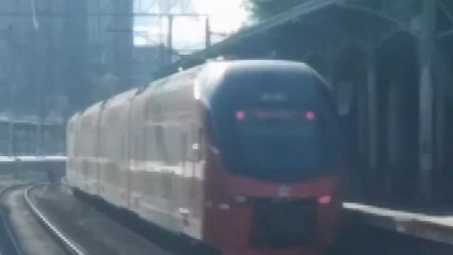 ЭШ2-023 Аэроэкспресс На Белорусском вокзале смотреть онлайн