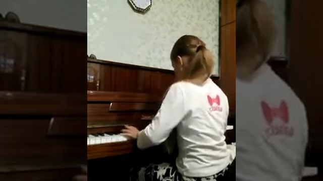 Я играю на фортепиано смотреть онлайн