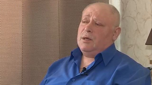 Квадратные метры. Законно ли отключение лифтов из-за неплатежей? смотреть онлайн