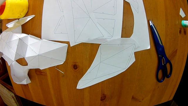 Papercraft Panter Mask Assembling First Attempt смотреть онлайн