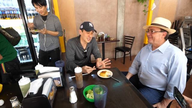 Mexican Street Food ??!! ULTIMATE TACOS TOUR ? in Tijuana, Mexico! (Part 1) смотреть онлайн