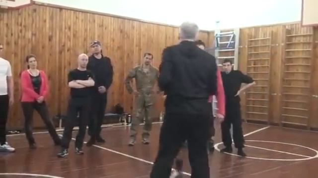 Сергей Полунин Работа против ножа, нижний уровень смотреть онлайн