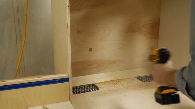 Using Your Suggestions to Improve the Miter Saw Station | I Like To Make Stuff смотреть онлайн