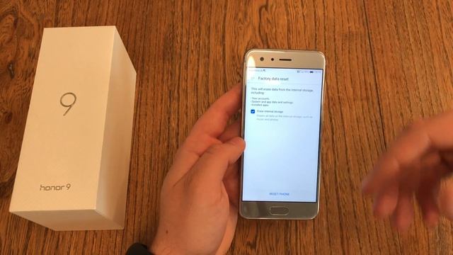 Honor 9 - How to delete and reset смотреть онлайн