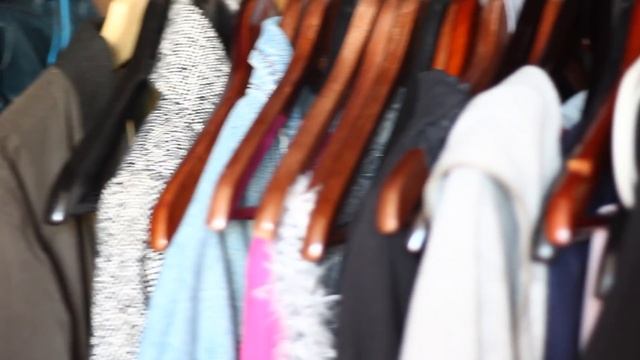 ПОЧЕМУ ДЕВУШКИ ВЕЧНО ОПАЗДЫВАЮТ?? смотреть онлайн