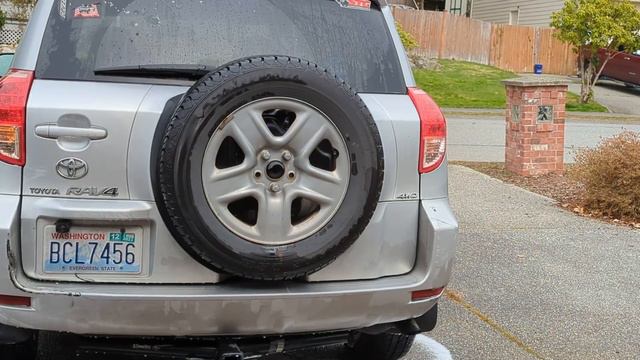 Toyota Rav4 dirty trashed car detail part 11 exterior wash Lake Stevens Auto Detailing смотреть онлайн