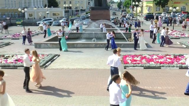 МУНИЦИПАЛЬНЫЙ БАЛ смотреть онлайн