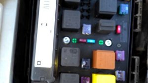 opel astra h замена предохранителя моторчика омывателя