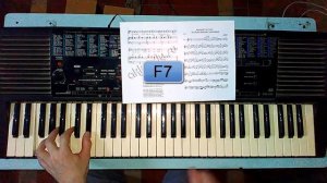 Видеоурок на синтезаторе И.Крутой Колыбельная Сашеньке