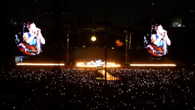 Coldplay Yellow Music Of The Spheres Tour Concert Rose Bowl Pasadena California USA October 1, 2023