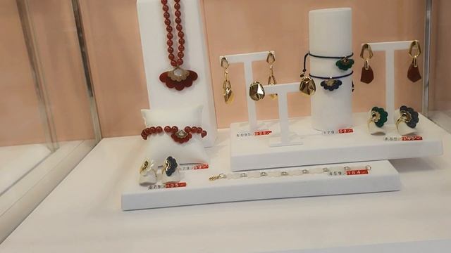 ЧТО МОДНО ЭТИМ ЛЕТОМ. ТОУС!!!! ИСПАНСКИЕ БРЕНДЫ. ИСПАНСКИЕ МАРКИ. #КАТАЛОНИЯ2020 #МАТАРО #ИСПАНИЯ смотреть онлайн