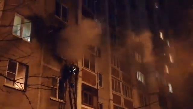 Тушение пожара в Воронеже смотреть онлайн