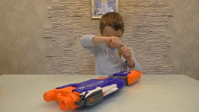 Нёрф Хайпер Фаер NERF N-STRIKE HYPERFIRE ELITE Распаковка заряжаем стреляем смотреть онлайн