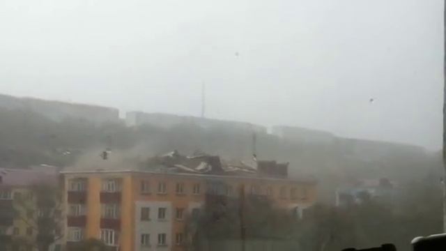 Тайфун на Сахалине смотреть онлайн