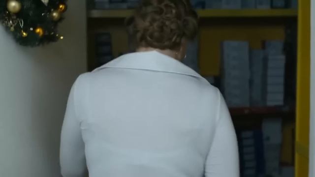 СЛАДКАЯ НЕЖНОСТЬ ПРАЗДНИКА ДЛИЛАСЬ НЕДОЛГО! НОВОГОДНЯЯ ЖЕНА смотреть онлайн