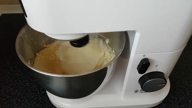 Kuchynský robot Russell Hobbs Aura смотреть онлайн