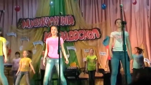 Коллектив "Возрождение", танец "Сила" смотреть онлайн