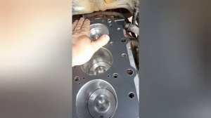 D4CB E4 прокладка ГБЦ , что за фокус?