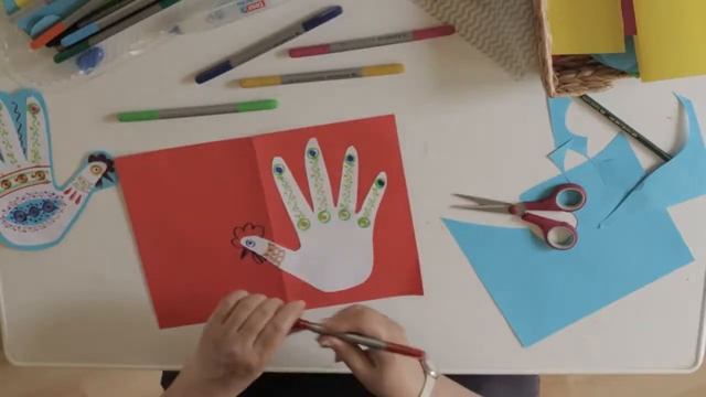 Аппликация из бумаги с элементами рисования. Педагог Гавриш Л.В. смотреть онлайн