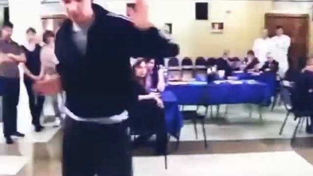 Колян из Реальных пацанов Танец смотреть онлайн