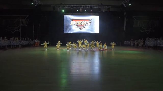 BIZON 2018 | DOUBLE YOU DANCE смотреть онлайн