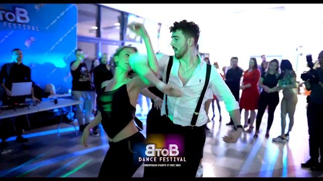Gatica bachata social dance @bachatasensual Christmas Party 17th Dec 2022 смотреть онлайн