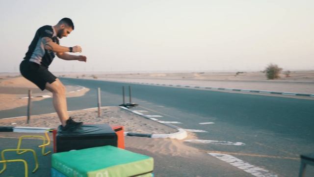 Таким в пустыне ты ещё не занимался! (Sony a7s III, Dubai 2021) Лето в Дубае смотреть онлайн