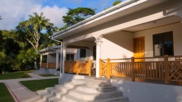 Anse Soleil Beachcomber Self Catering Chalets смотреть онлайн