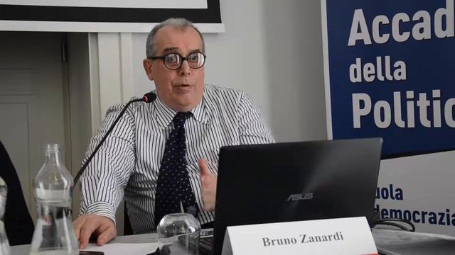 Scuola di democrazia europea “Luciano Cafagna” - Pozzuoli (NA), 9-10-11/11/ 2018 - Panel 7 смотреть онлайн