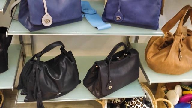 03/09/2022/ИТАЛЬЯНСКИЕ КОЖАНЫЕ СУМКИ/DONATELLA/ИТАЛИЯ/ФЛОРЕНЦИЯ/ITALY/FLORENCE/LEATHER BAGS/ смотреть онлайн