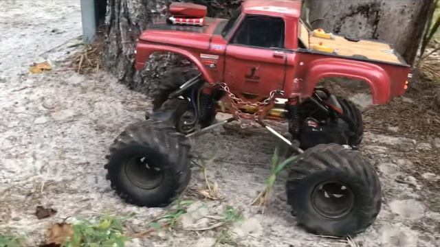 Rgt 1/10 Rc4 rock cruiser 1970 Ford Bronco смотреть онлайн