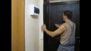 Отделка откосов входной двери из ЛДСП// Ремонт своими руками.