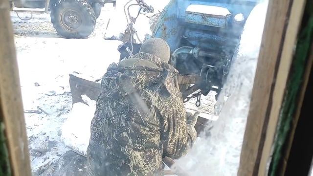 Ночью пошла ИСКАТЬ ? НАЧАЛО есть ? Семья в деревне смотреть онлайн