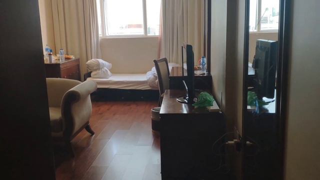 Room Tour Hotel Trianon Abu Dhabi 🇦🇪 | SeamanVlog смотреть онлайн