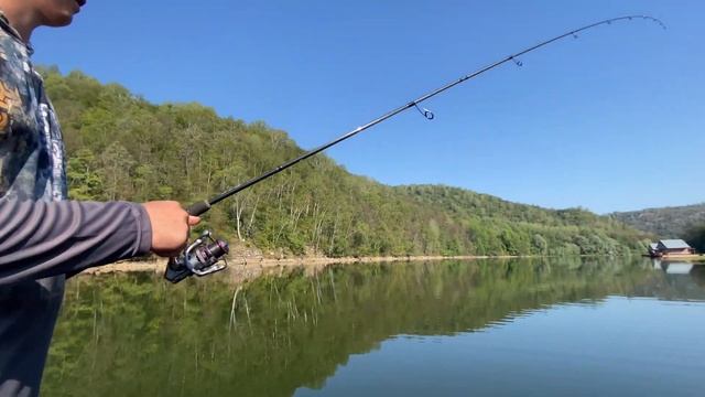 СТРАШНО КРАСИВЫЕ места БАШКИРИИ, где стоит побывать всем: Нугуш, база отдыха, рыбалка века. смотреть онлайн